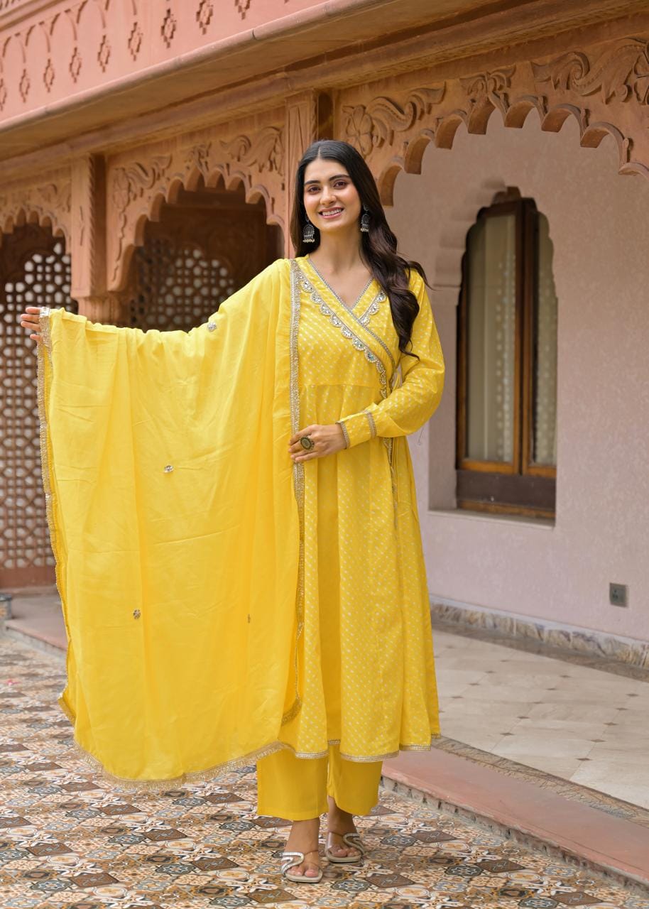 Yellow Printed Straight Kurta Set with Matching Pants & Dupatta