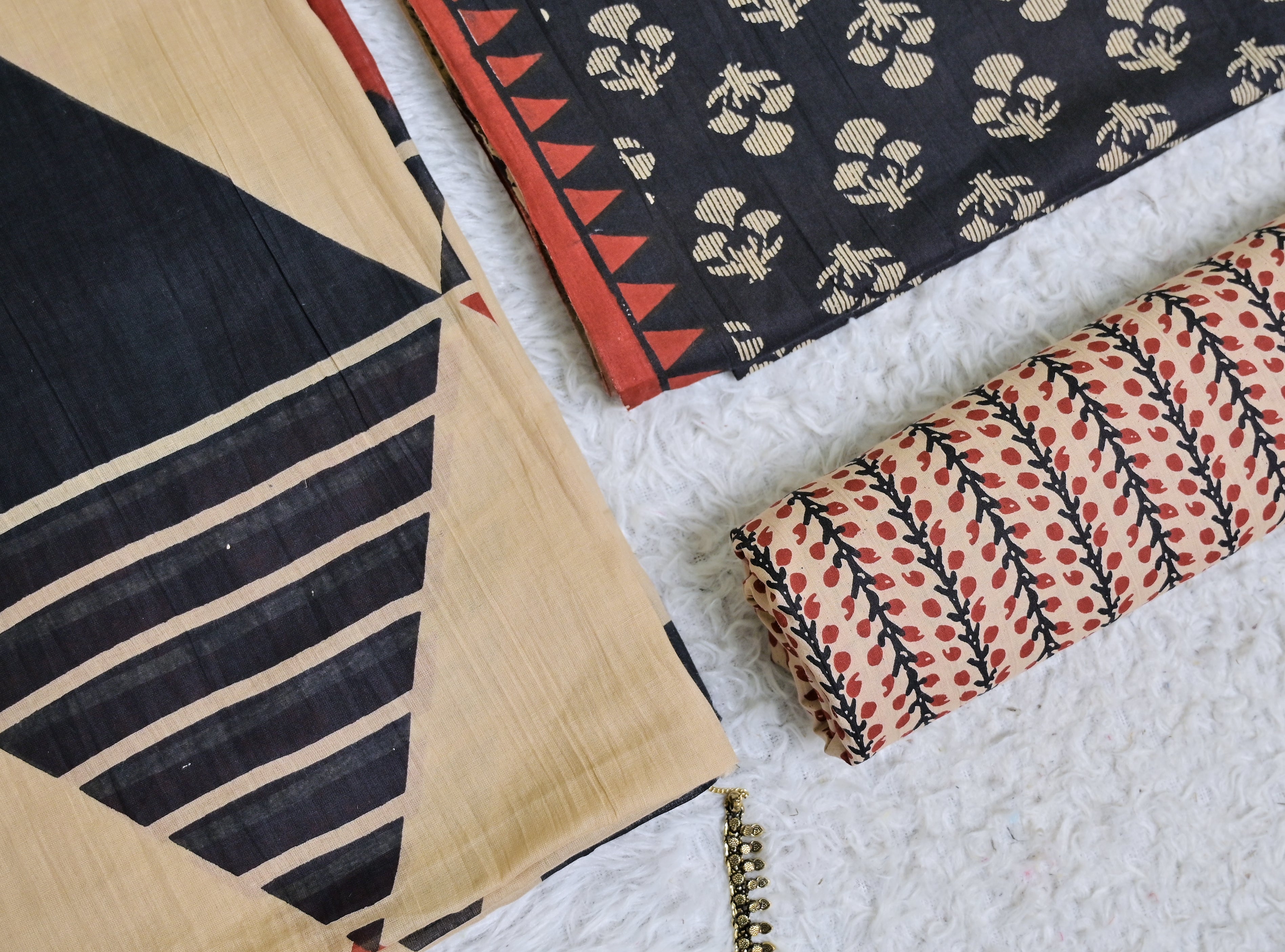 Black and Beige Printed Cotton 3-Piece Unstitched Dress Material AJ102