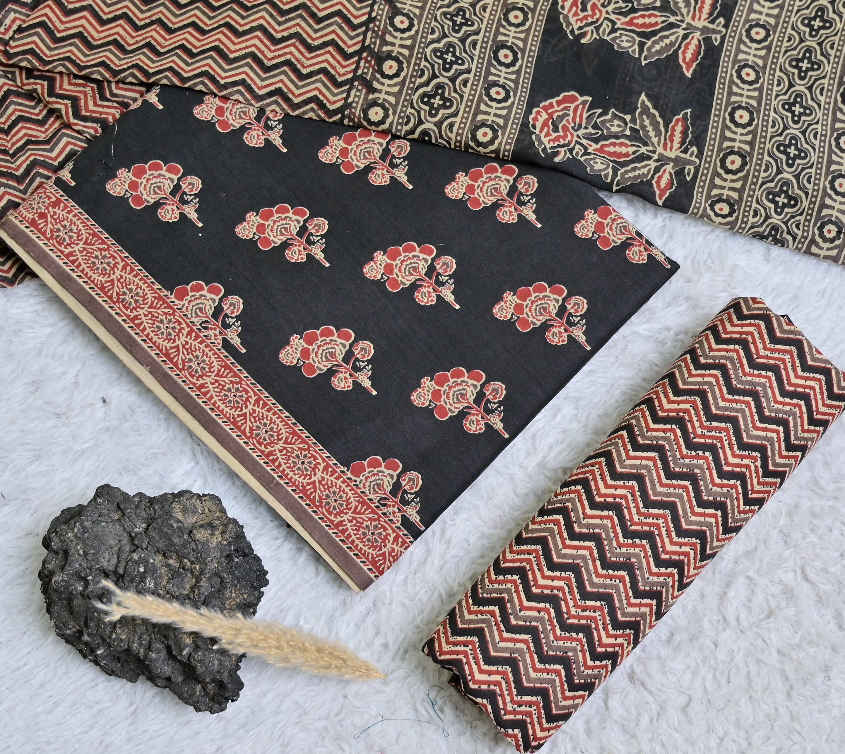 Black and Rust Floral Printed Cotton 3-Piece Unstitched Dress Material AJ103