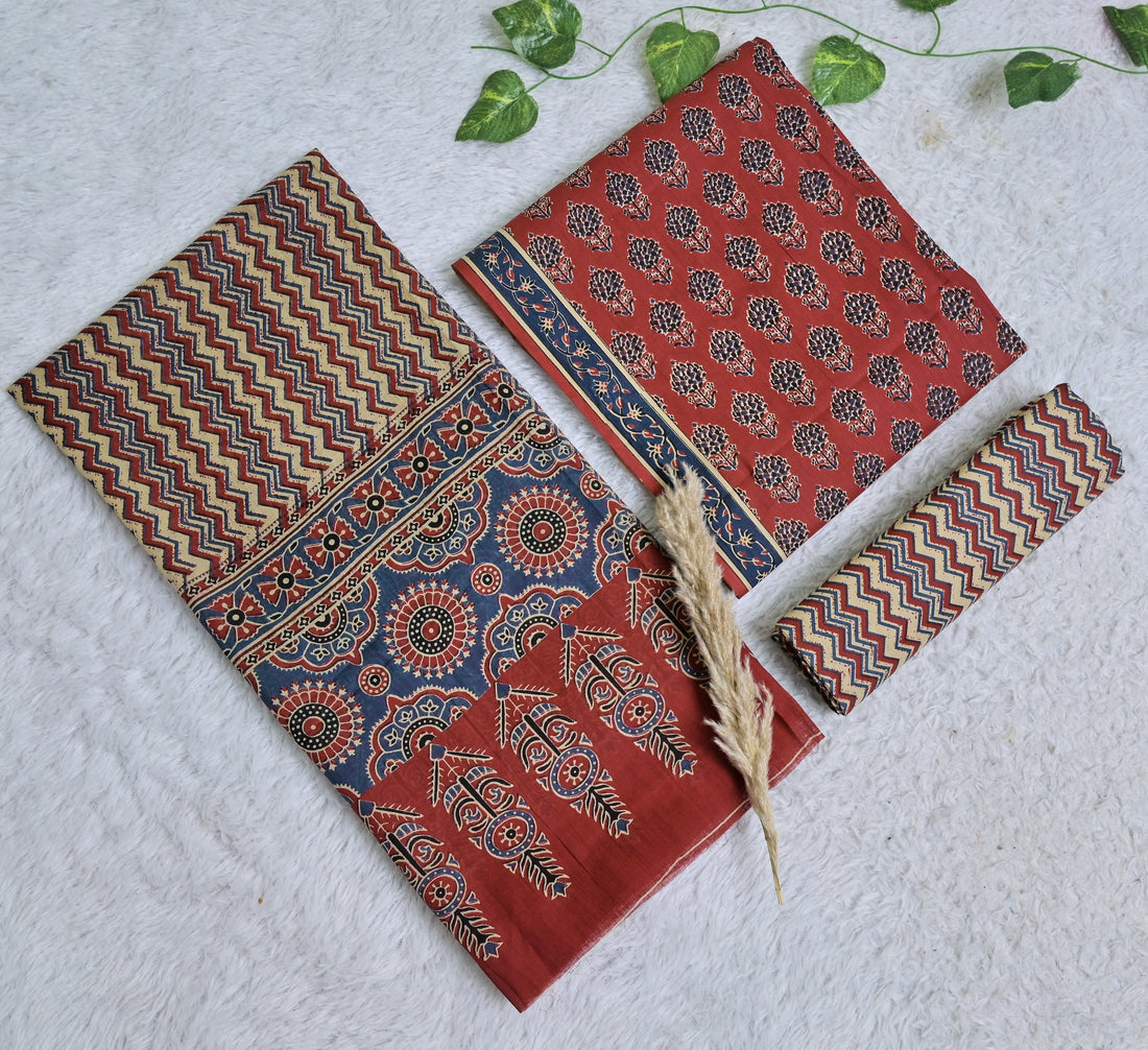 Printed Rust Cotton 3-Piece Unstitched Dress Material Small Floral Motifs Contrasting Printed Border AJ112