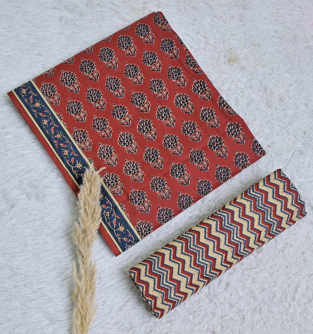 Printed Rust Cotton 3-Piece Unstitched Dress Material Small Floral Motifs Contrasting Printed Border AJ112