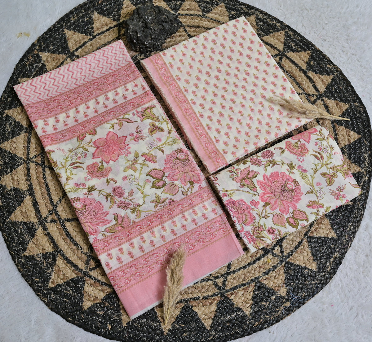 Pink Floral Cotton Unstitched 3-Piece Dress Material AJ_128