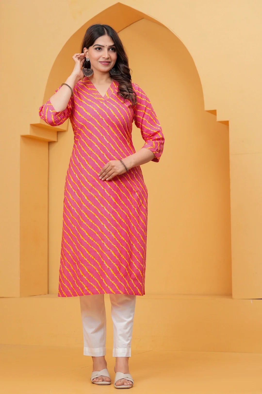 Vibrant Fuchsia Pink Leheriya Print Cotton Kurta with White Pant for Women