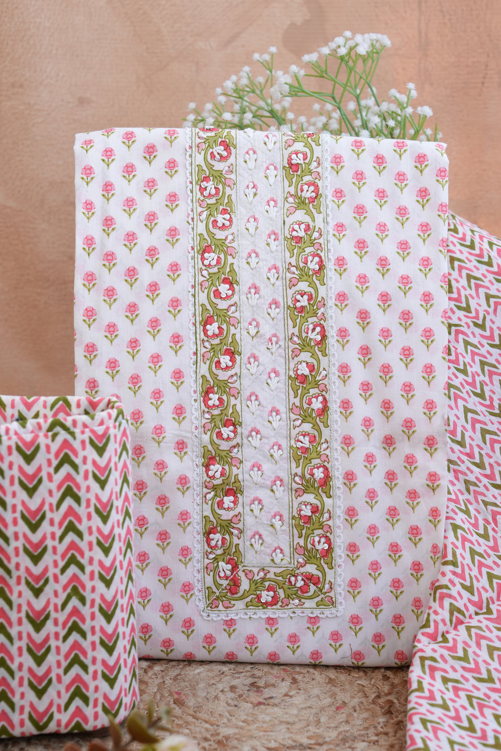 Noor Gulabi Gotta Patti Handblock Cotton Suit Set