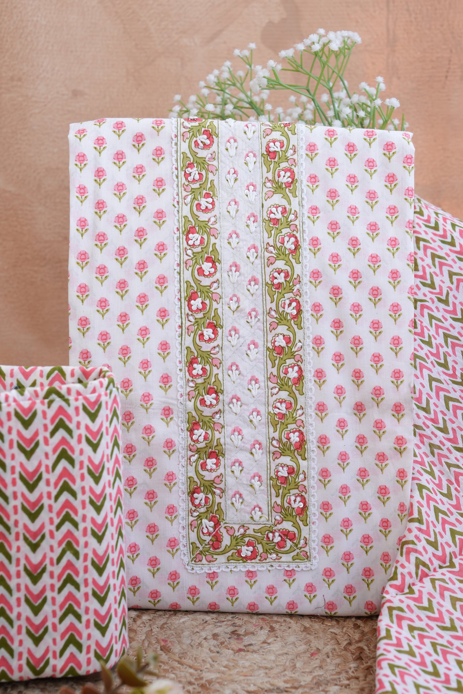 Noor Gulabi Gotta Patti Handblock Cotton Suit Set