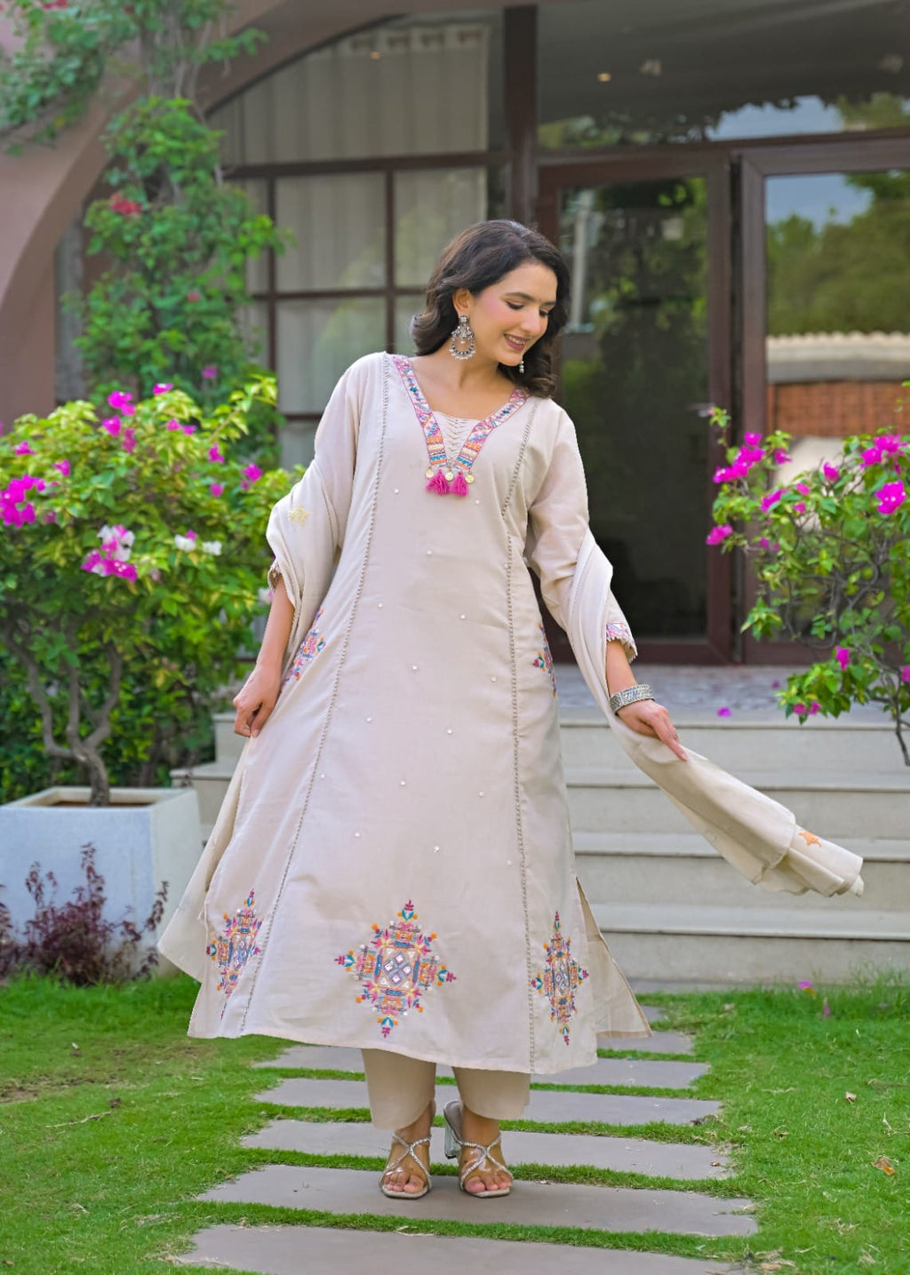 Ivory Embroidered Straight Kurta Set with Pant & Dupatta