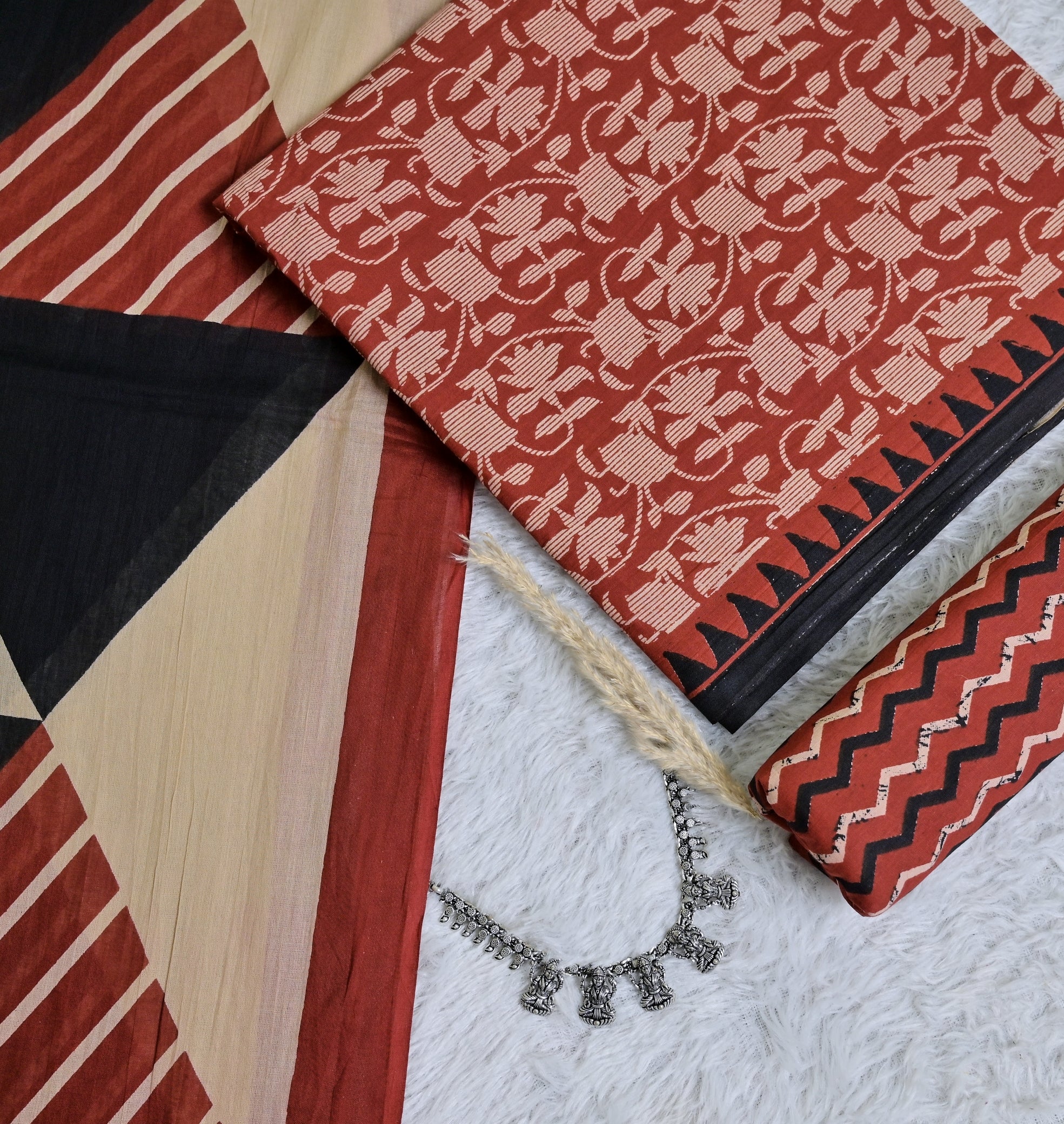 Red Printed Cotton 3-Piece Unstitched Dress Material Set AJ115