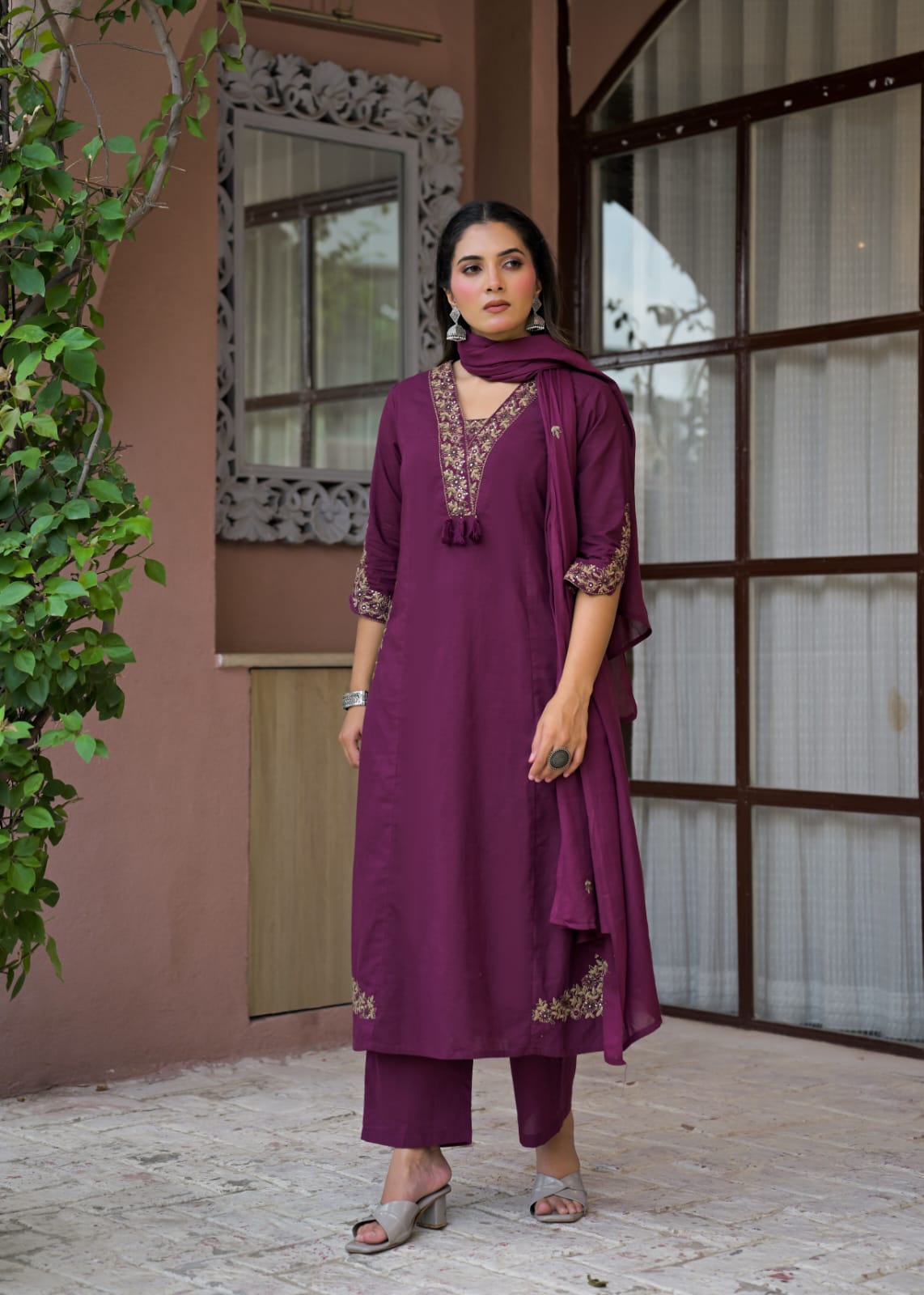 Royal Embroidered Anarkali Suit Set | Luxury Ethnic Wear