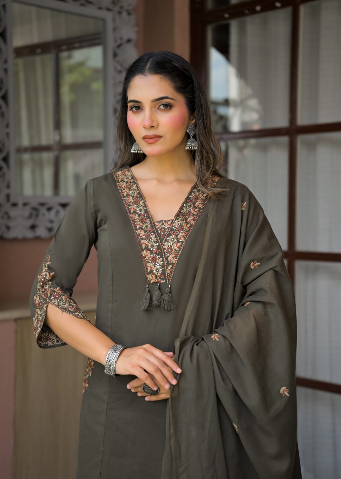 Royal Embroidered Anarkali Suit Set | Luxury Ethnic Wear