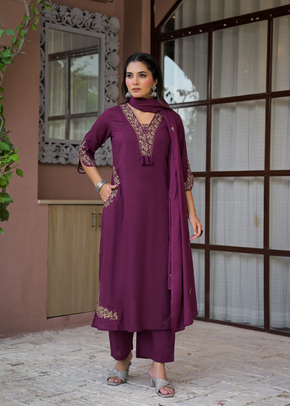 Royal Embroidered Anarkali Suit Set | Luxury Ethnic Wear